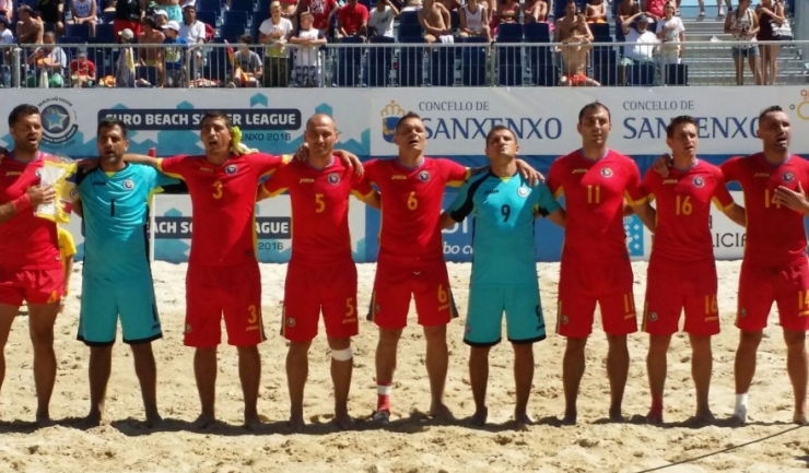 Naționala de fotbal pe plajă a României se pregătește pentru al doilea său turneu din Euroliga 2016