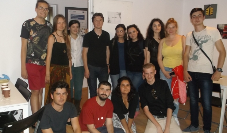 Mai mulți tineri români și polonezi au participat la cursuri de educație antreprenorială, în cadrul unui proiect derulat în perioada 30 septembrie 2015 - 29 septembrie 2016