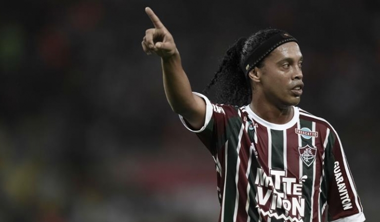 Ronaldinho nu a impresionat în tricoul lui Fluminense