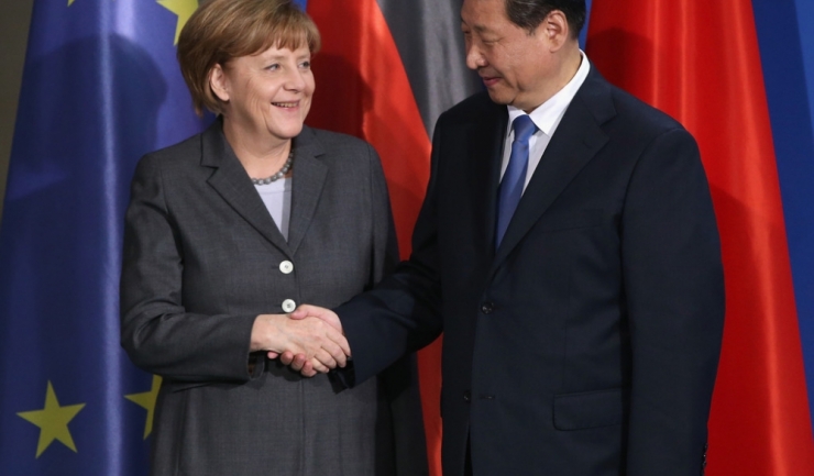 Preşedintele chinez, Xi Jinping, şi Angela Merkel, cancelarul german