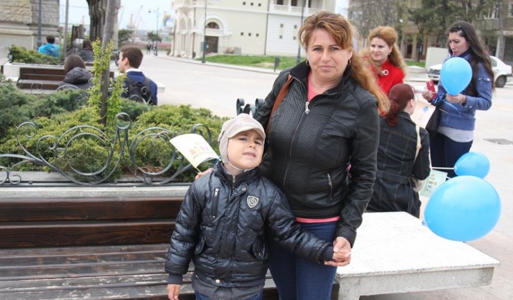 Răzvan alături de mama lui
