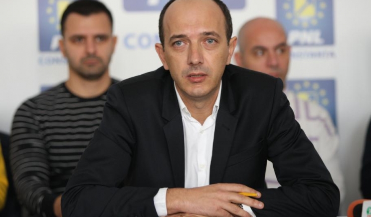 Deputatul PNL de Constanţa Robert Boroianu are, potrivit „Jurnalul Național“, datorii de aproape 514.000 de euro