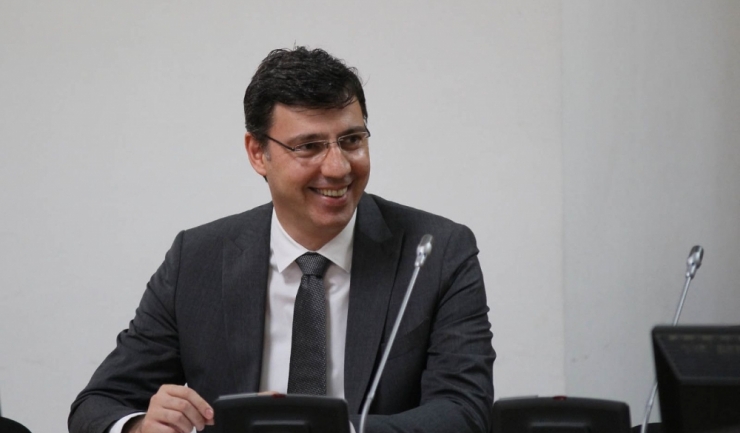 Ministrul Finanțelor, Ionuț Mișa: „Split TVA îi va aduce pe picior de egalitate pe contribuabilii corecți și pe cei care utilizează resursele din TVA în alte scopuri“