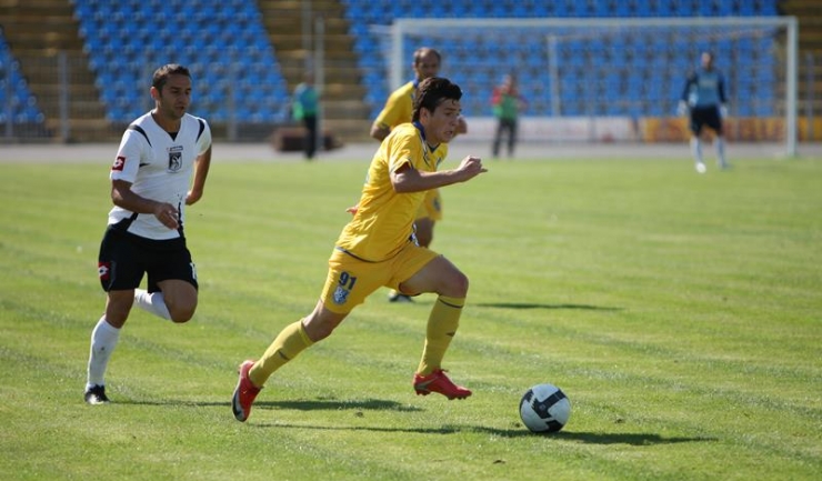 Mijlocașul Cosmin Matei a debutat în prima ligă la FC Farul Constanța
