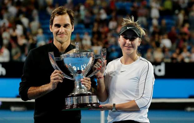 Roger Federer şi Belinda Bencic au obţinut pentru al doilea an consecutiv trofeul (sursa foto: Facebook Hopman Cup)