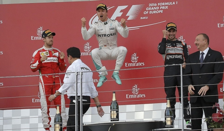 Nico Rosberg a fost deasupra tuturor în cursa din Azerbaidjan