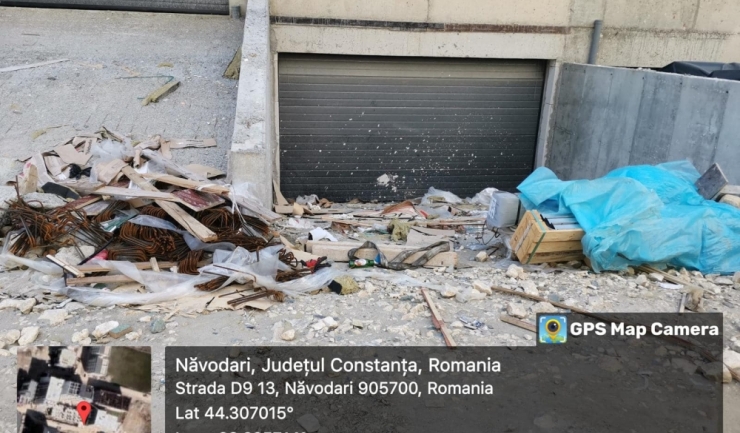 Deșeuri aruncate pe un șantier din Mamaia Nord: Amendă de 60.000 de lei pentru poluarea mediului