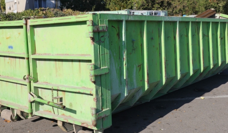 În ce zone din Constanța se găsesc containerele pentru deșeuri voluminoase