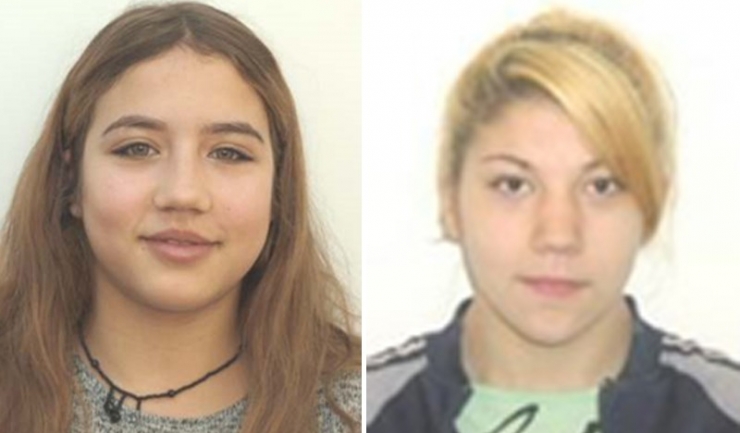ANDREEA - MĂLINA NEAGU (15 ani) și DANIELA-VALERIA MAXIM-COSTIN (17 ani)