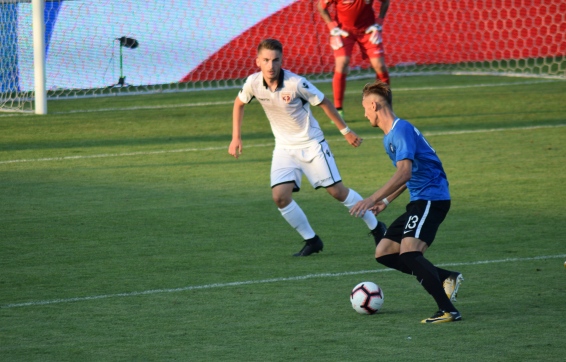 Atacantul Denis Drăguș, de la FC Viitorul, face parte din lotul pentru dubla cu Muntenegru și Serbia
