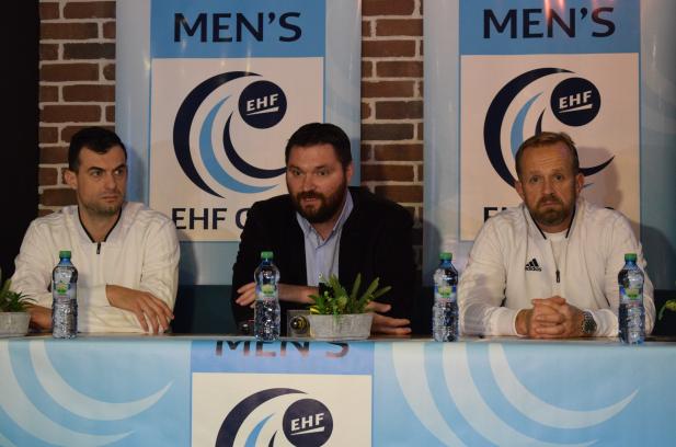 Laurenţiu Toma, Ionuţ Rudi Stănescu şi Zvonko Sundovski vor să ofere iubitorilor handbalului constănţean bucuria unei calificări în grupele Cupei EHF