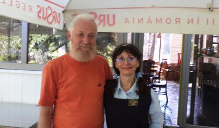 Ina Iordan, alături de colegul ei din liceu Gheorghe Caruțiu