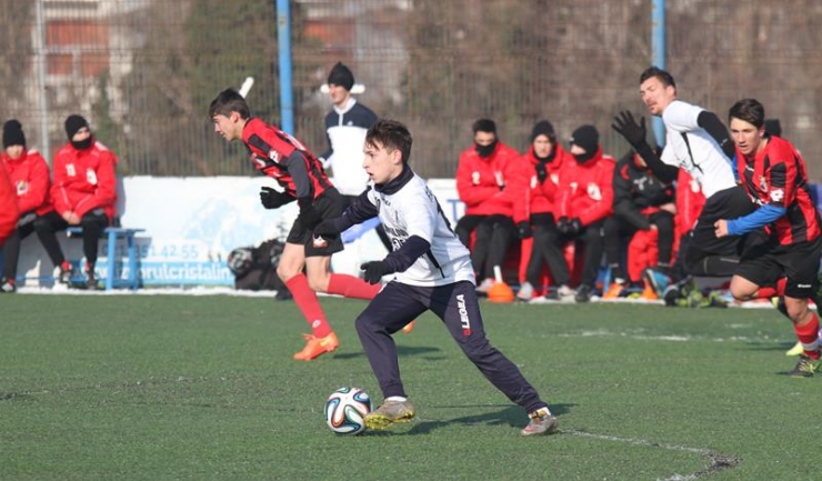 În vârstă de 17 ani, Alexandru Matei, fratele mult mai cunoscutului Cosmin Matei, se află în probe la FC Farul