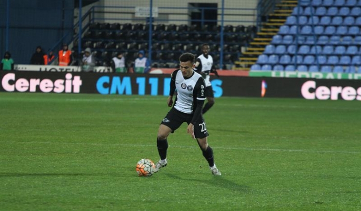 Golul marcat de Cristian Ganea a fost decisiv în victoria obţinută de FC Viitorul la Ploieşti