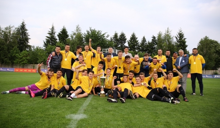FC Viitorul U19 a câştigat fără emoţii finala Campionatului Naţional