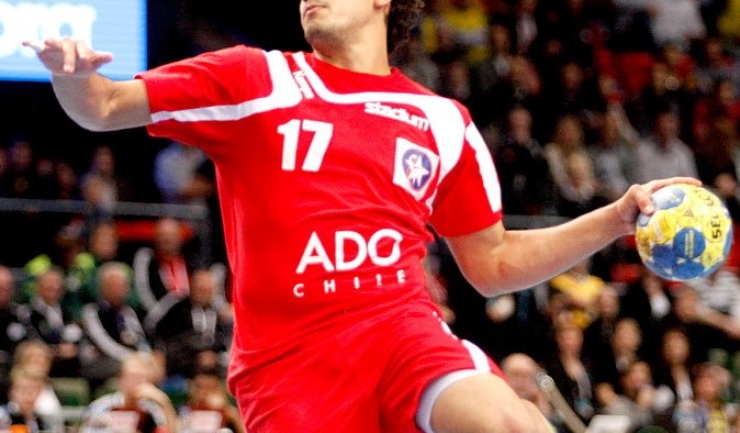 Chilianul Rodrigo Salinas, golgeterul naționalei sale în meciul cu Belarus, a evoluat și în România, la CSA Steaua București, în sezonul 2014-2015