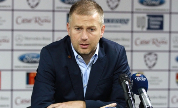 La începutul sezonului, Edward Iordănescu a pregătit campioana en titre, CFR Cluj