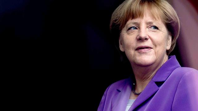 Cancelarul german, Angela Merkel: „Vedem în fiecare zi că Europa este foarte solicitată şi că este necesară o voce puternică din partea Germaniei, alături de cea a Franţei şi a altor state membre”