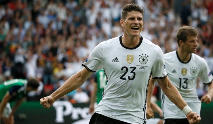 Mario Gomez a marcat singurul gol al Germaniei din partida cu Irlanda de Nord, din pasa lui Thomas Müller