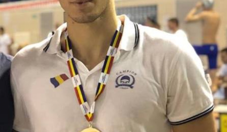 Răzvan Grădinaru a obținut trei medalii, două de aur și una de argint