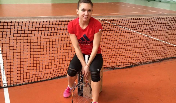 Simona Halep a cedat în trei seturi  în duelul cu Daria Gavrilova