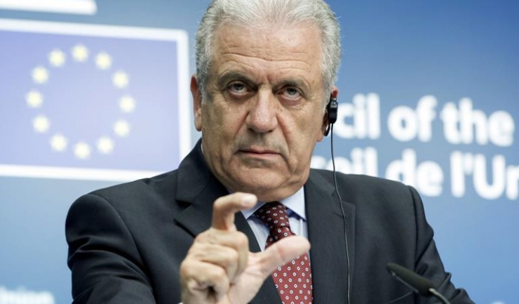 Comisarul european pentru migraţie şi afaceri interne, Dimitris Avramopoulos: 