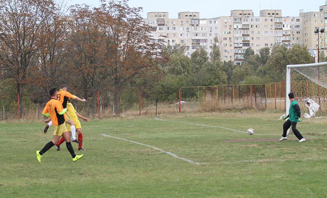 ITC și AS Bărăganu au oferit un meci antrenant, cu șapte goluri