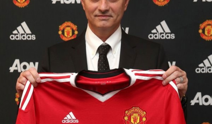 Jose Mourinho la prezentarea sa oficială ca antrenor principal la Manchester United