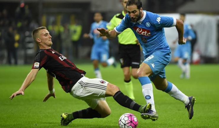 Gonzalo Higuain s-a transferat la campioana Italiei, Juventus Torino