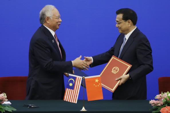 Najib Razak, premierul Malaeziei și premierul chinez Li Keqiang