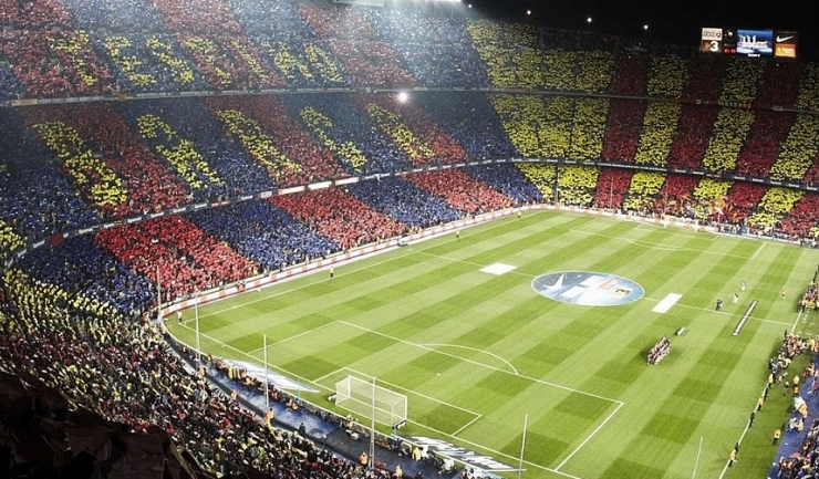Pe „Camp Nou” se așteaptă încă o seară magică