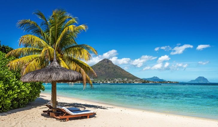 Mauritius este printre destinațiile de plajă favorite ale românilor în 2018