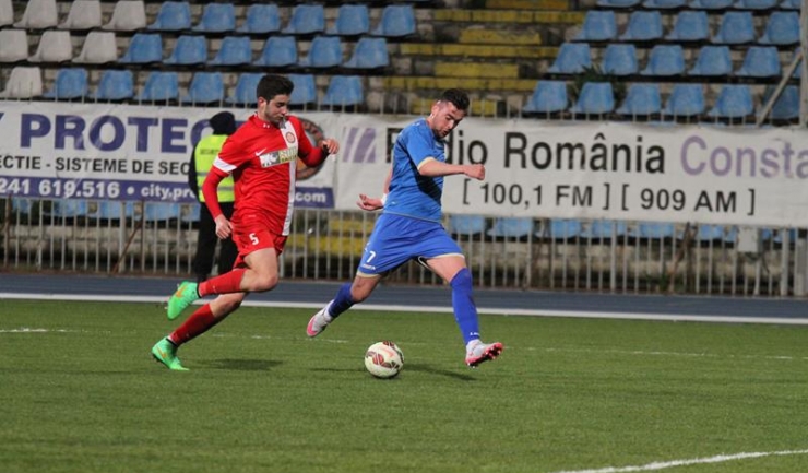 Partida dintre FC Farul şi SC Bacău a fost amânată din cauza tragicei dispariţii a fotbalistului de la Dinamo Bucureşti, Patrick Ekeng