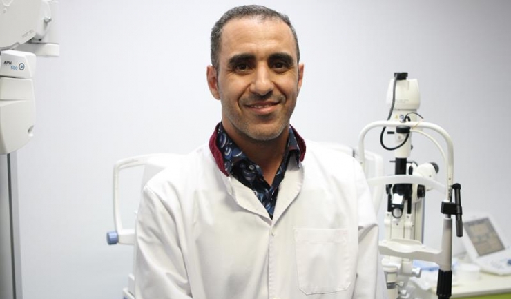 Medicul oftalmolog Hicham Mrini