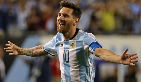 Lionel Messi visează la titlul mondial
