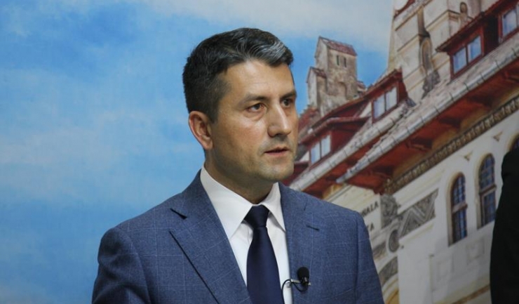 Primarul interimar al Constanței, Decebal Făgădău: „În următoarele 20 de zile, nevoiașii vor primi acasă tichetele aferente lunilor februarie, aprilie și mai”