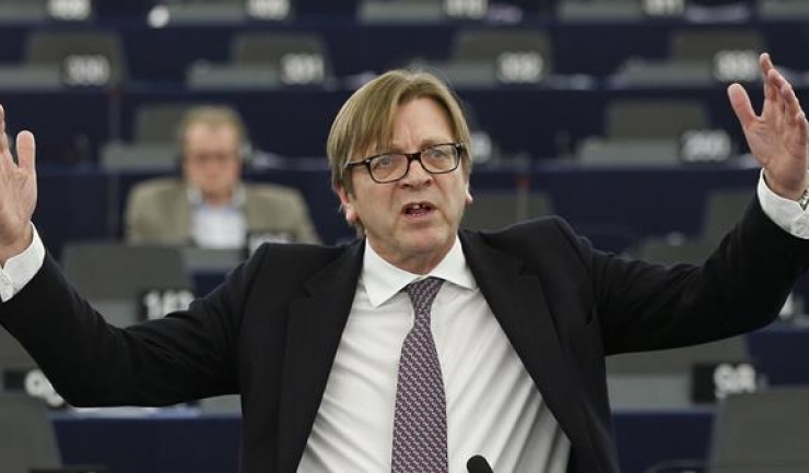 Negociatorul pentru Brexit al Parlamentul European, Guy Verhofstadt, a respins abordarea guvernului britanic, calificând drept „fantezie” ideea unei frontiere „invizibile”