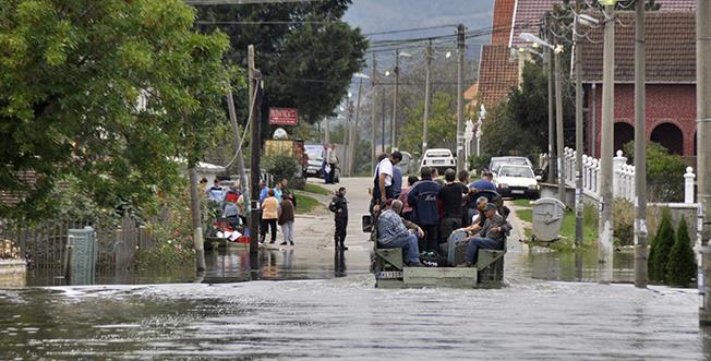 Județele cele mai afectate de inundațiile din vară sunt Bacău și Suceava