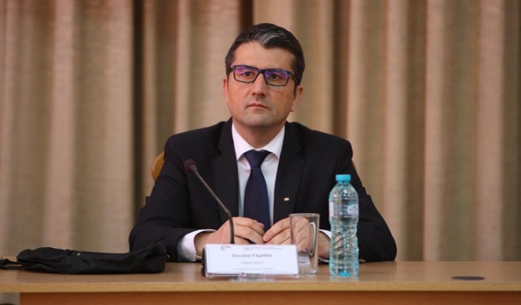 Primarul interimar al Constanței, Decebal Făgădău