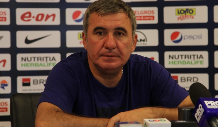 Gică Hagi: „Dacă noi suntem campioana României la juniori este normal să avem mulţi jucători convocaţi”