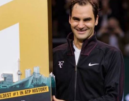 Roger Federer deţine şi recordul de longevitate în fruntea clasamentului ATP (sursa foto: Facebook)