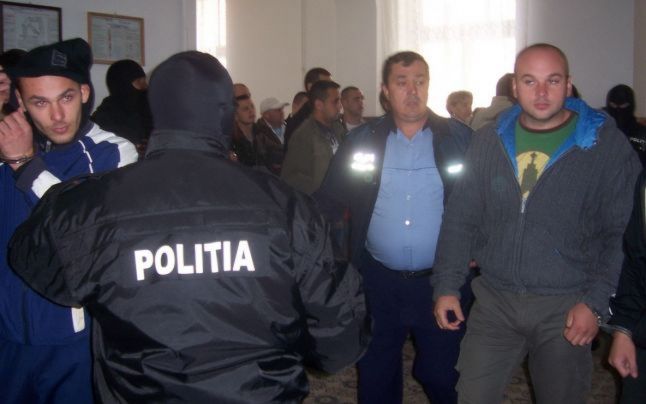 O parte dintre inculpaţi la momentul arestării preventive din 2011