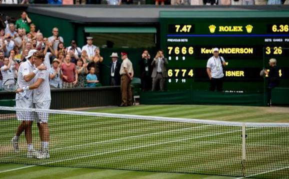 Partida dintre Anderson şi Isner a durat şase ore şi 36 de minute (sursa foto: Facebook Wimbledon)