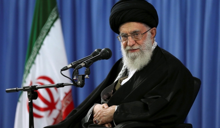 Liderul suprem al Iranului, Ali Khamenei: „Naţiunea iraniană a rezistat tentativelor de intimidare ale Americii şi ale altor puteri arogante şi vom continua să rezistăm...”