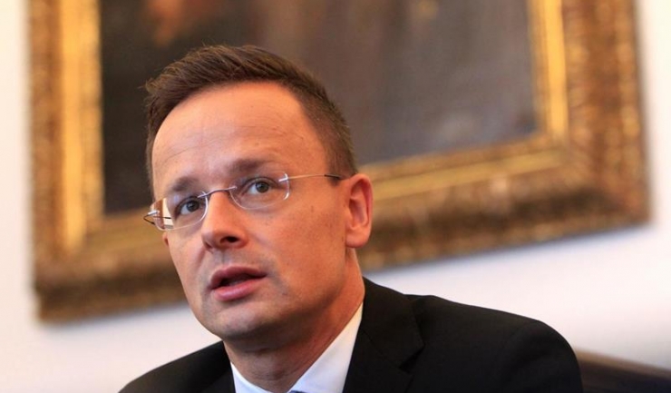 Şeful diplomaţiei ungare, Peter Szijjarto: 