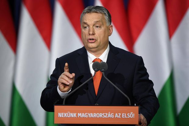 Premierul Viktor Orban vrea ca ONG-urile care apără drepturile refugiaţilor şi ale solicitanţilor de azil să plătească o taxă de 25% pentru toate finanţările externe