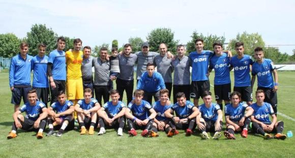 Juniorii de la FC Viitorul U17 au obţinut o calificare fără emoţii în finală
