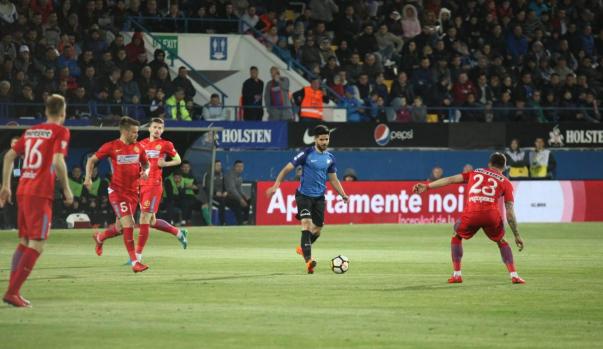 Ionuţ Vînă, mijlocaşul Viitorului, a deschis scorul cu un gol superb
