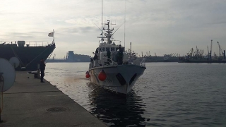 Echipajul navei care a supravegheat frontierele Europei din Marea Egee, din nou acasă