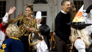 Barack și Michelle Obama au găzduit ultima lor petrecere de Halloween la Casa Albă